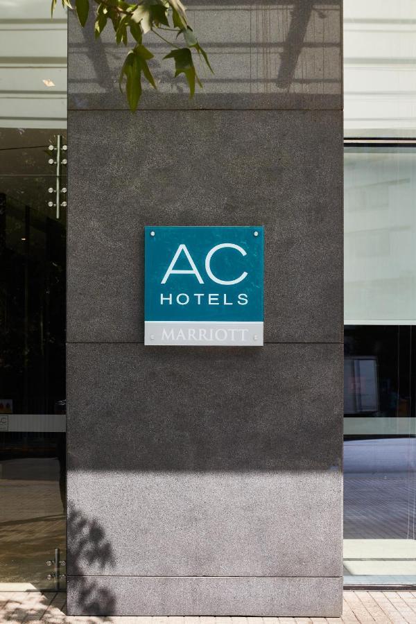 Ac Hotel By Marriott Santiago Cenco Costanera Exteriör bild